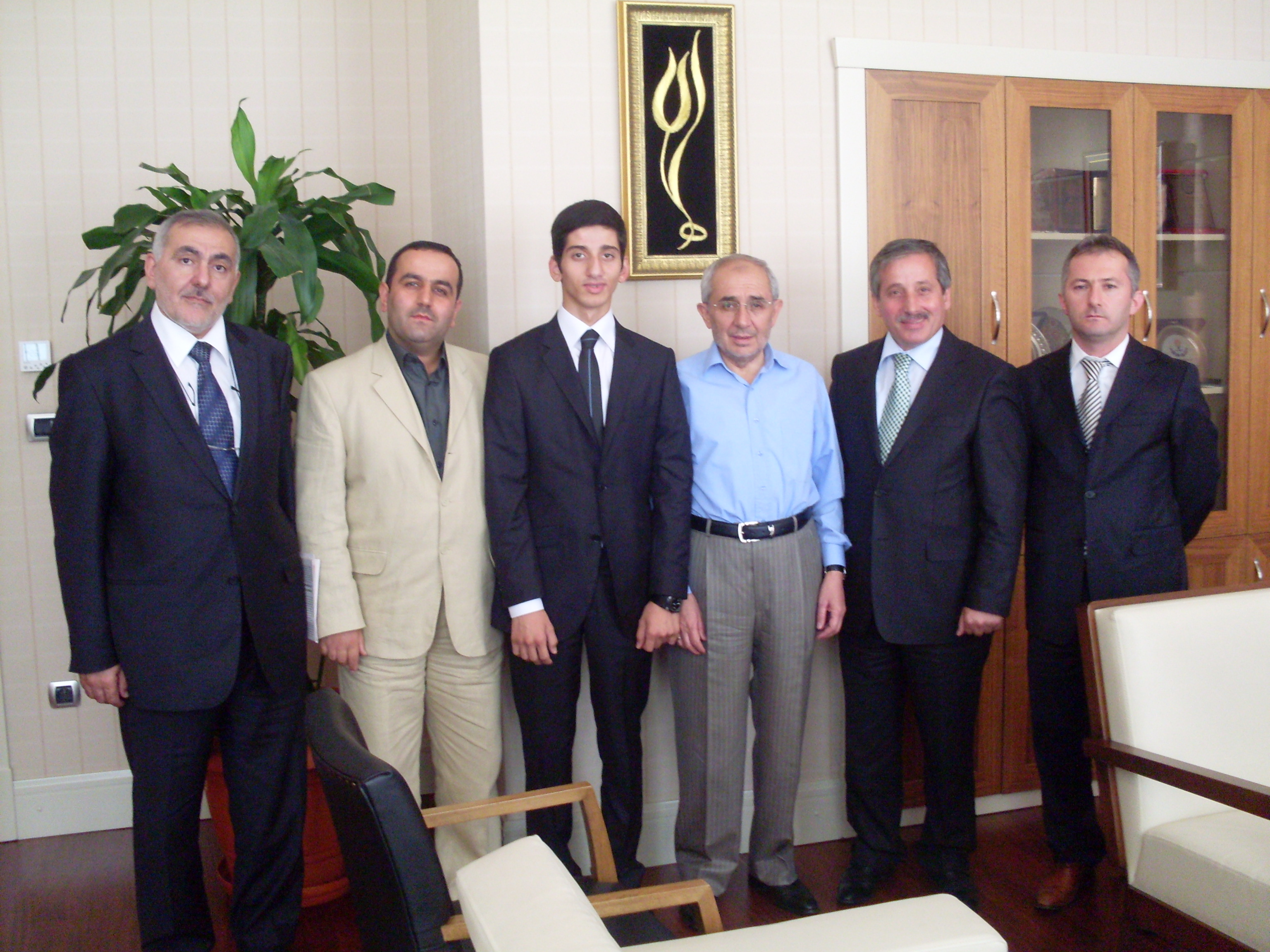 KOBİDER Heyeti AK Parti Genel Başkan Yrd. Ekrem Erdem'i Makanında ziyaret etti.
